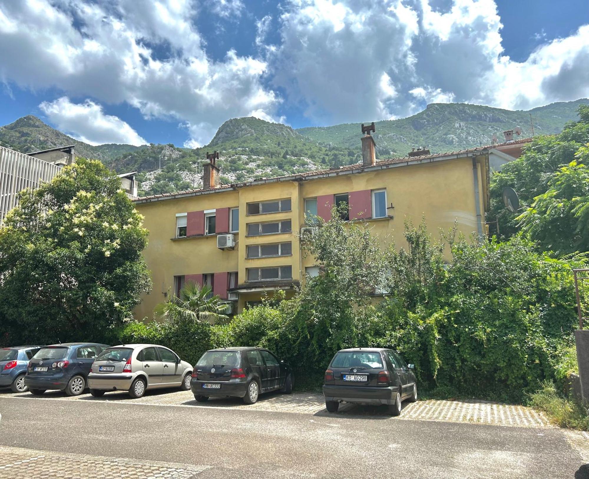 Cozy Apartment, 10 Minutes Walking Distance From The Old Town Kotor Exteriör bild